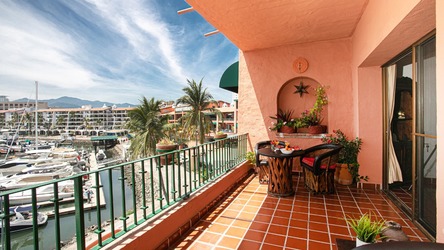 https://iconpuertovallarta.com/jomres/uploadedimages/1/slideshow/0/thumbnail/2H5A5673.jpg