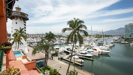 https://iconpuertovallarta.com/jomres/uploadedimages/1/slideshow/0/thumbnail/2H5A5805.jpg