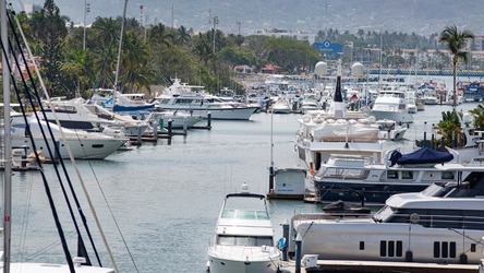 https://iconpuertovallarta.com/jomres/uploadedimages/1/slideshow/0/thumbnail/8Q9B3451.jpg